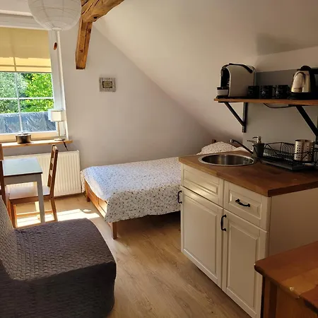 Lesne * 지엘레니에츠