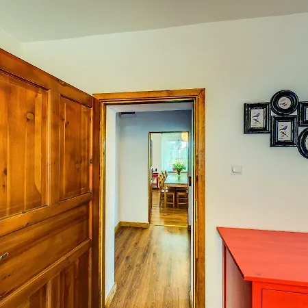 Lesne 아파트 지엘레니에츠