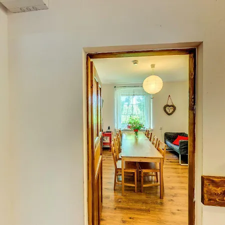 Lesne * 지엘레니에츠